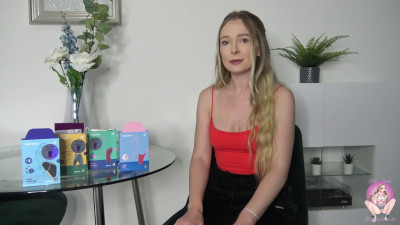 Brea Rose - Satisyfer toy unboxing