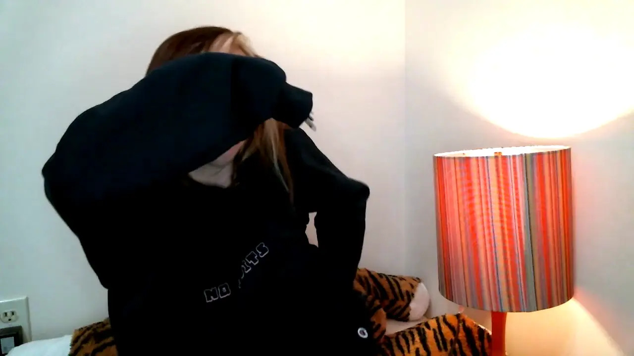 Exclusive Leak: Scarlett Cummings - Vibing - Stream in FullHD | Hotleakxxx.com