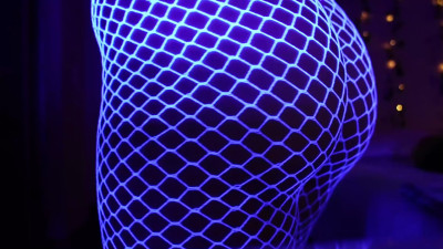 ashleyblayde - GLOW BOOTY
