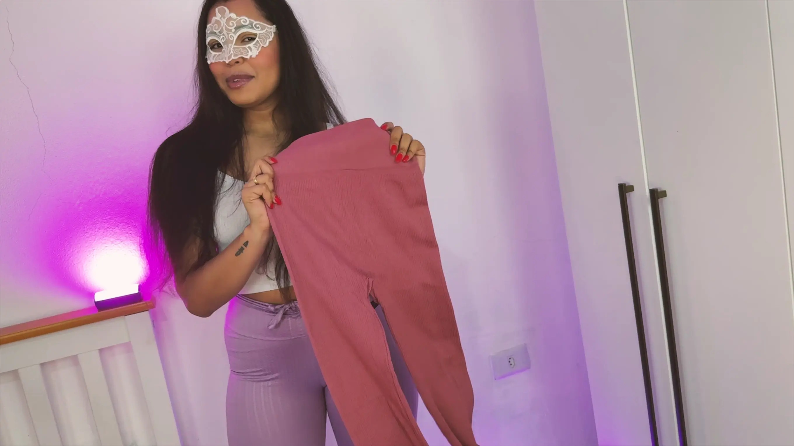 Exclusive Leak: Raissa Conte - trying on gym leggings - Raissa Conte - Stream in FullHD | Hotleakxxx.com