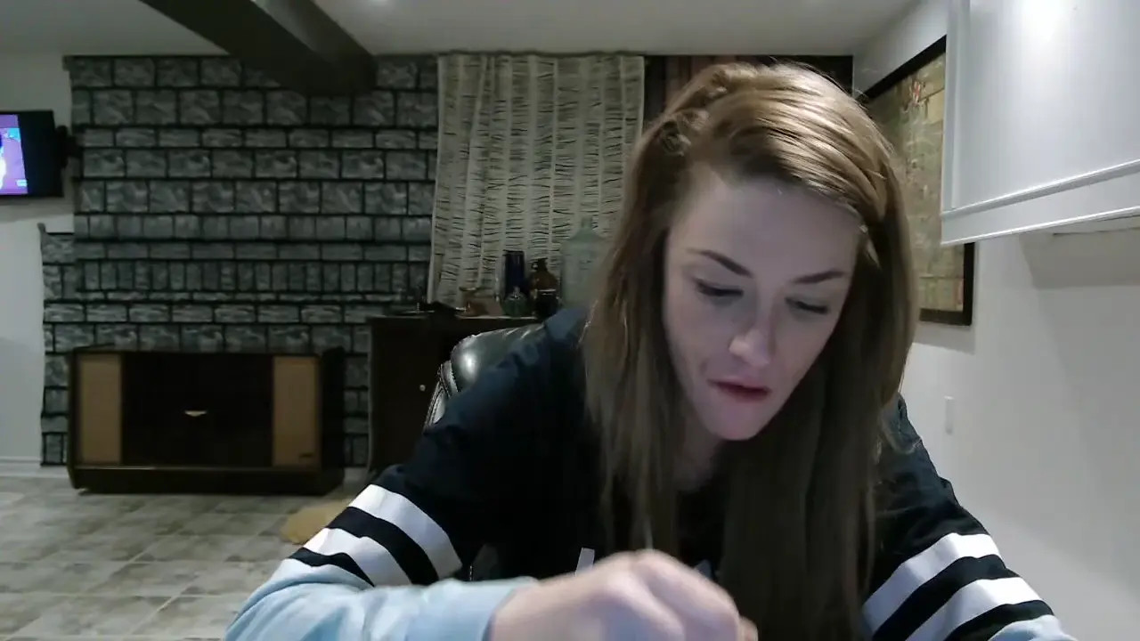 Exclusive Leak: ShannonMarieAnn - Food and Feet - Stream in FullHD | Hotleakxxx.com