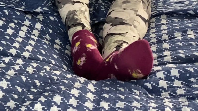 PaisleyApple - Stocking Striptease...with Feet