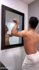 aodaboy - Flexing in front of the mirror