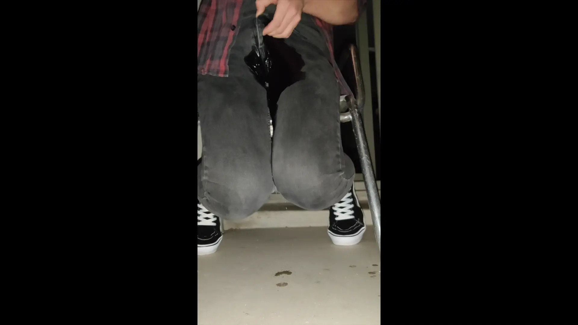 Exclusive Leak: WetMyDreams - Pissing Skinny Jeans On Balcony - Stream in FullHD | Hotleakxxx.com