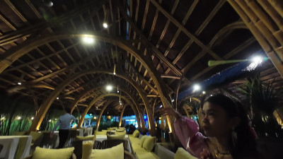 Thinyone - My favorite Seafood Restaurant in the Town