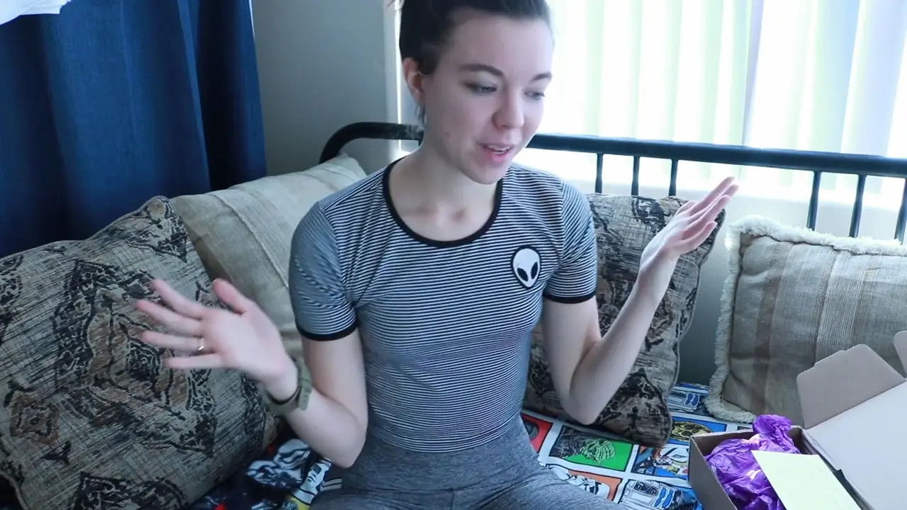 Exclusive Leak: Braden FTM - VLOGMAS 2017: PRINCESS BAMBIE GIFT - Stream in FullHD | Hotleakxxx.com