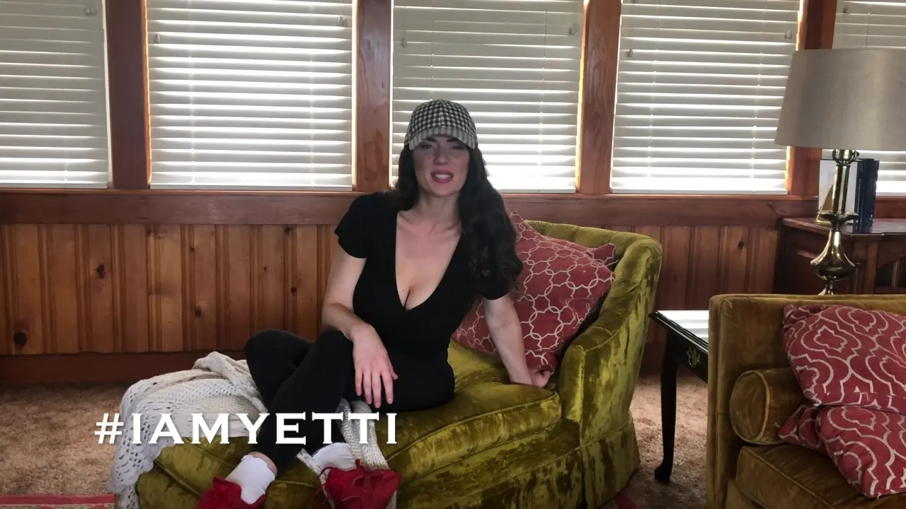 Exclusive Leak: Iamyetti - SMELLY SHOE SNIFFER - Stream in FullHD | Hotleakxxx.com