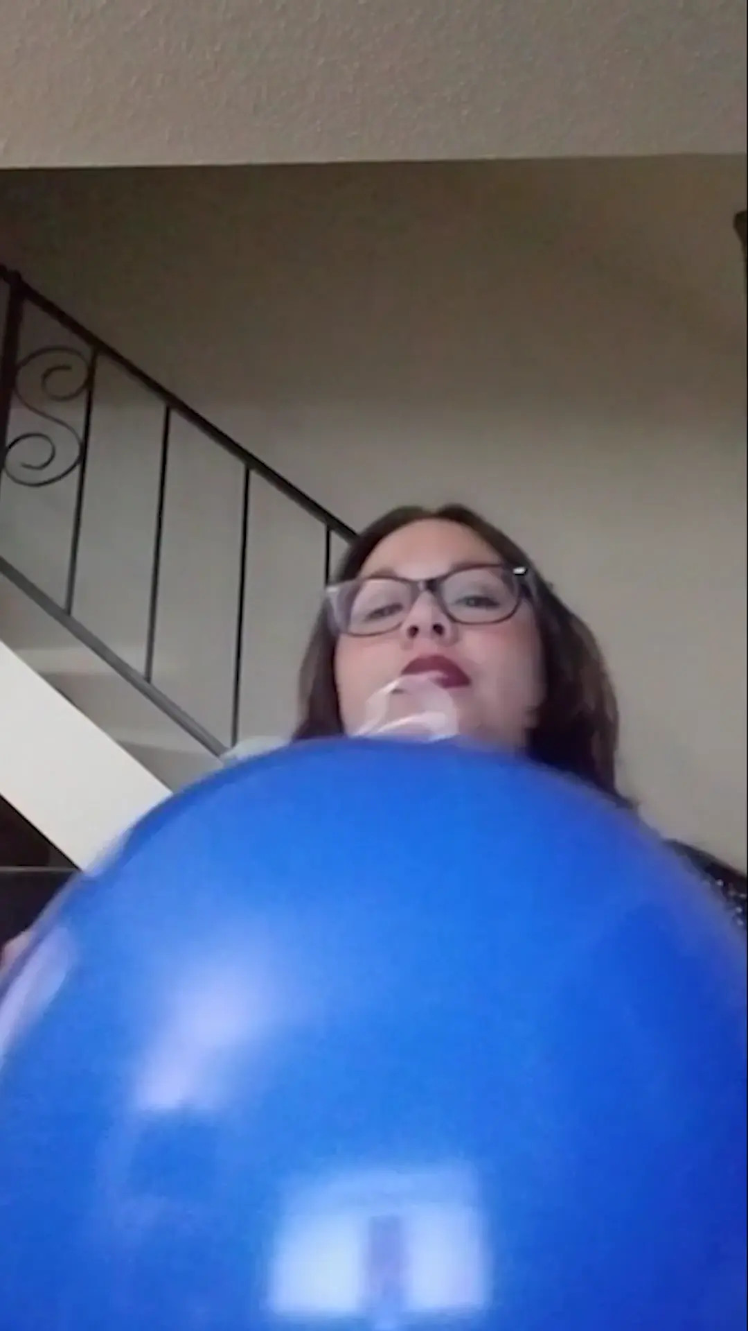 Exclusive Leak: Astrea Darling - Big balloon - Stream in FullHD | Hotleakxxx.com