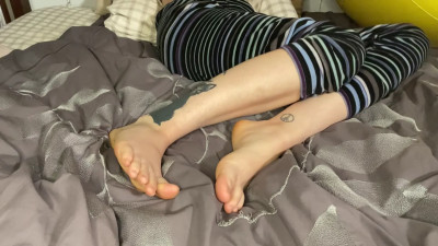 Riley Smits - Free feet fetish video