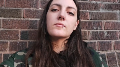 Miss Pandora Greaves - Vaping