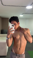 aodaboy - Gay thong modeling