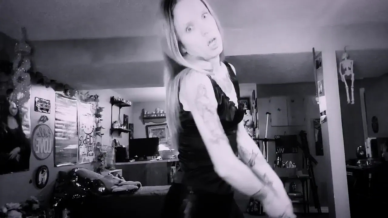 Exclusive Leak: BethAdone - Kn1ves In The Drain Artreak Remixed - Stream in FullHD | Hotleakxxx.com