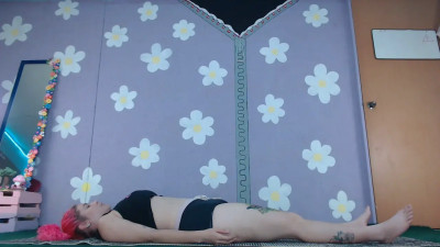 Your High Jess - Cute Latina MILF does Yoga in tiny shorts