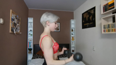 Muscular Alica - Measuring my bicep