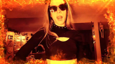 BethAdone - She Makes Me A Kiiiiller ARTFREAK REMIX