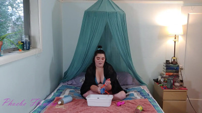 Phoebe Flowers - Help me wash my sex toys
