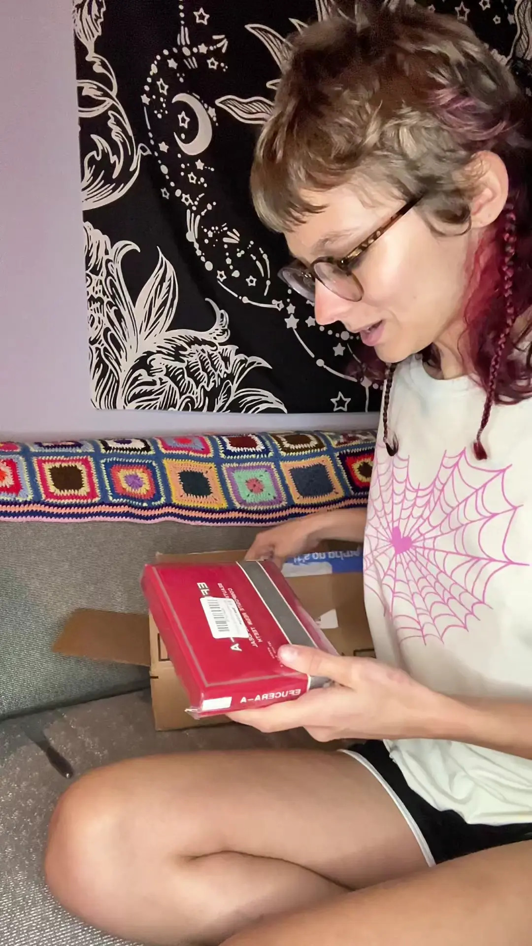Exclusive Leak: EmbersBurningUp - Opening my Package - Stream in FullHD | Hotleakxxx.com