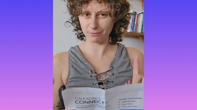 Riley Smits - Unboxing my new dildo