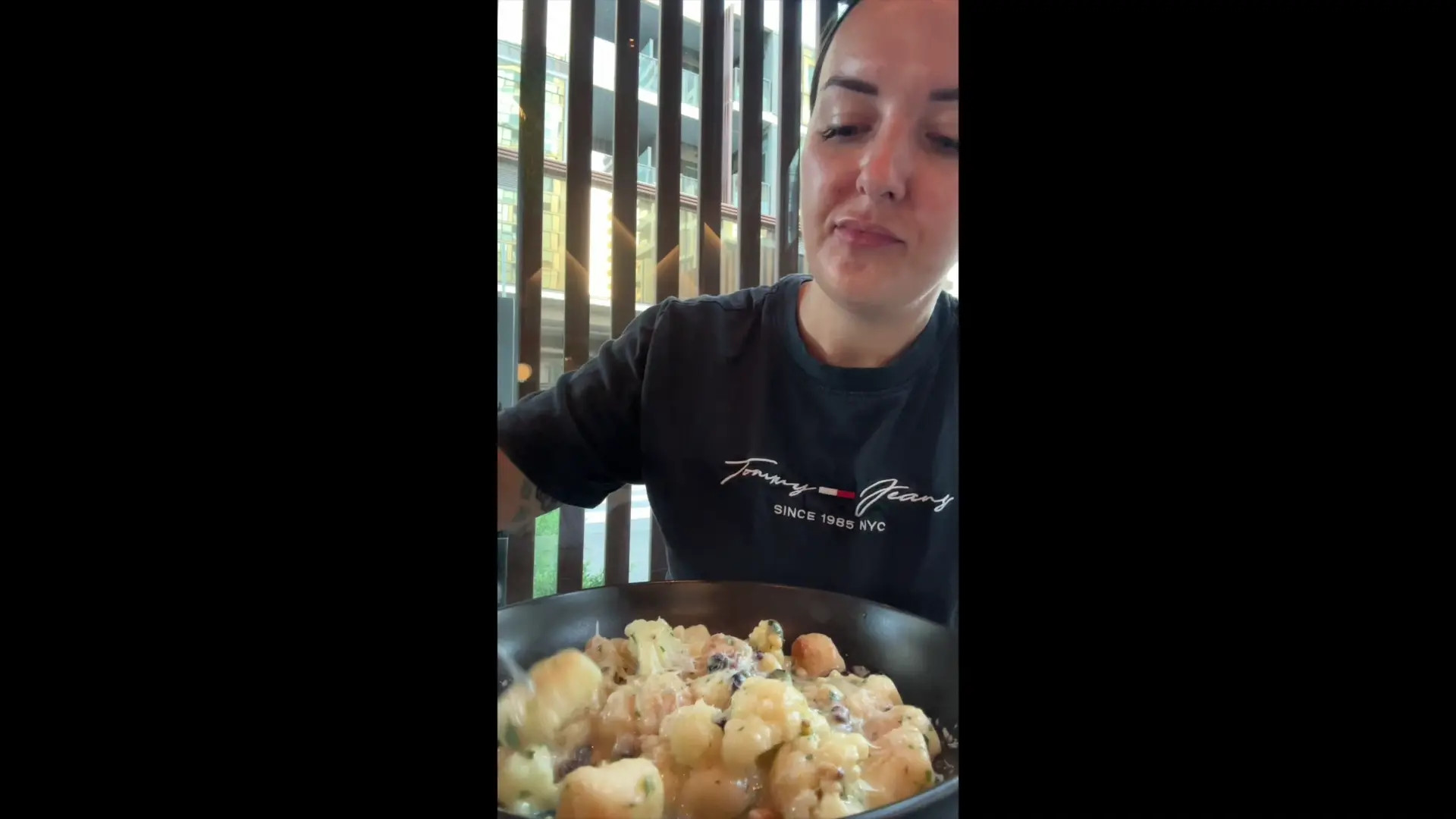 Exclusive Leak: Evie Jones - Eating Lunch Compilation - Stream in FullHD | Hotleakxxx.com