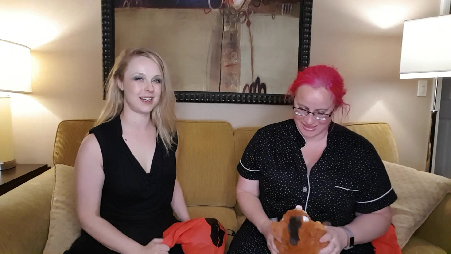 Exclusive Leak: MichelleHart - Bad Dragon Dildo Unboxing Part 2 - Stream in FullHD | Hotleakxxx.com