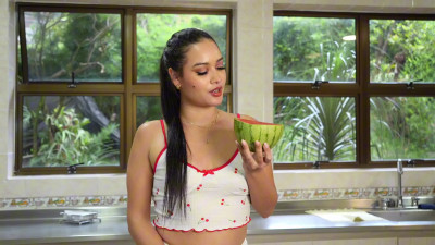 GabbyGaitan - Mommy Enjoy Fruit