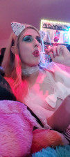 Alliexoxbabe - Just lickin and suckin a dick lollipop