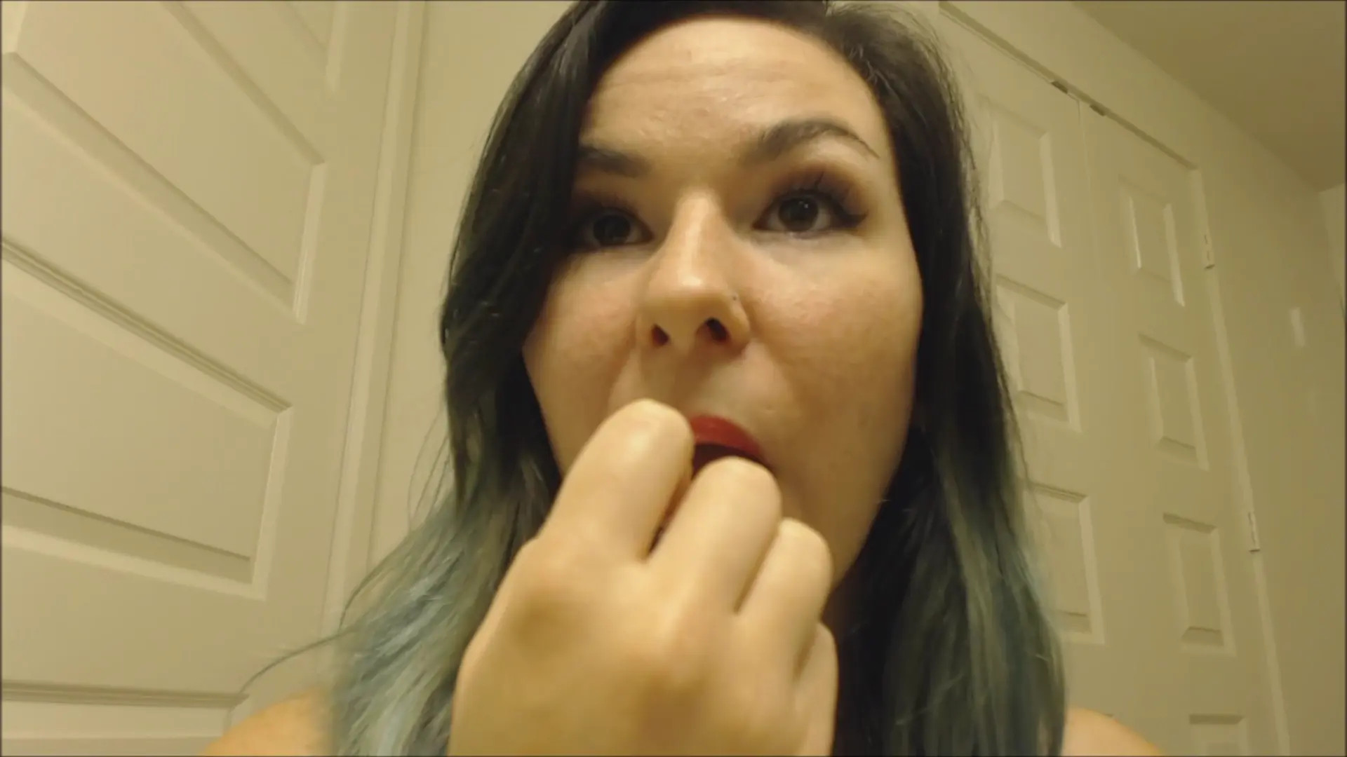 Exclusive Leak: Holy_Temple - Lollipop Licking and Sucking - Stream in FullHD | Hotleakxxx.com