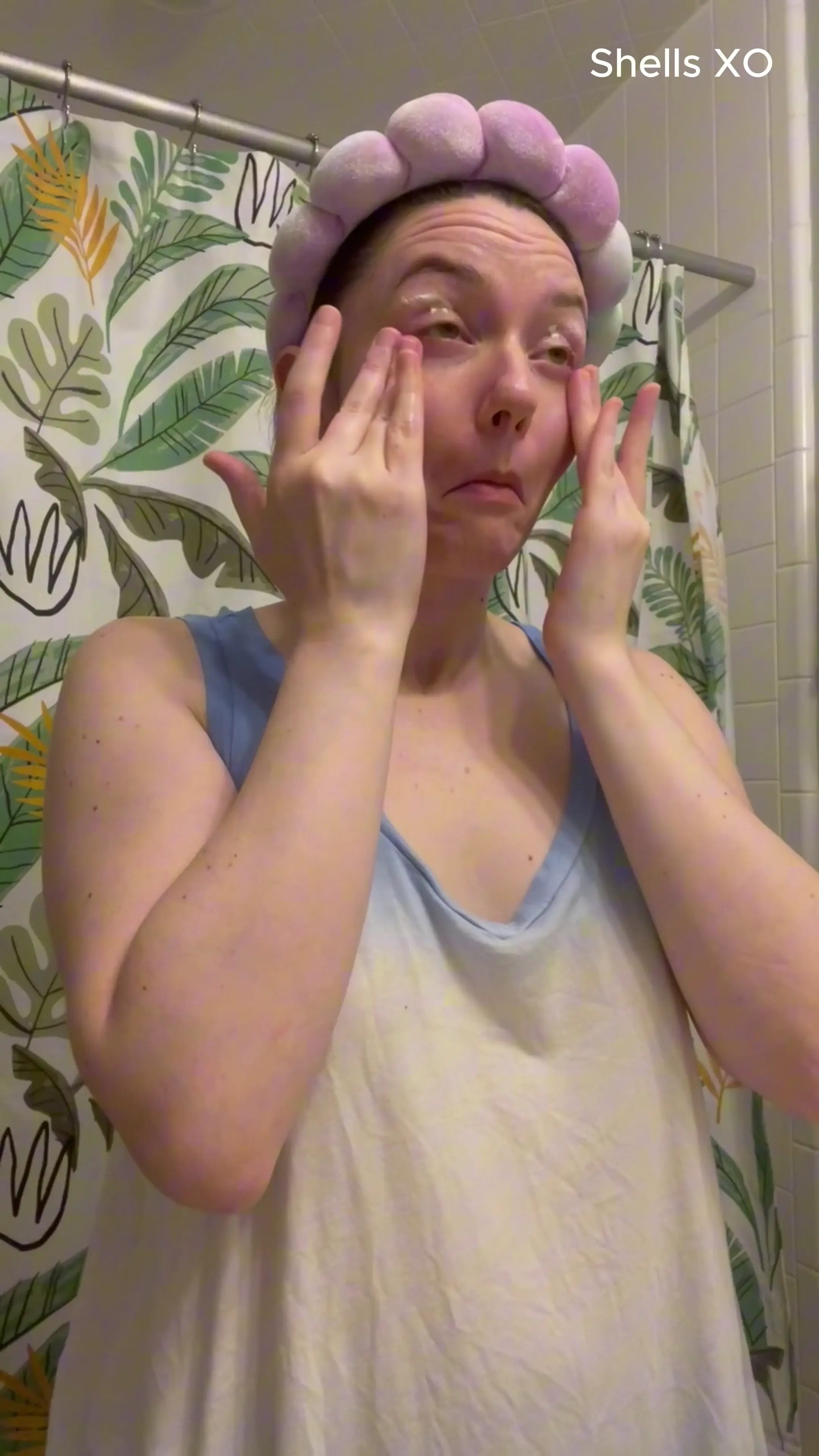 Exclusive Leak: Shells XO - Girl Next Door vs Clown Girl | Makeup Vlog - Stream in FullHD | Hotleakxxx.com