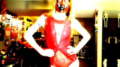 BethAdone - Introducing Devilovey ARTFREAK MUSICAL