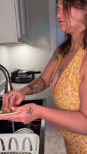 PsiloSiren - Mommy Rinses Dishes in Yellow Sundress MOBILE