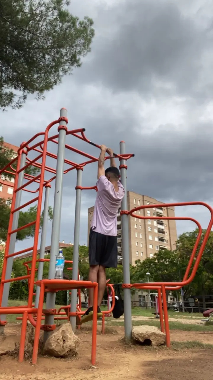 Exclusive Leak: junokun22 - Outdoor Pull Day - Full Routine at the Park - Stream in FullHD | Hotleakxxx.com