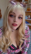 SapphireStyle90 - Spend the Day with Barbie