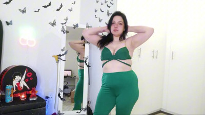 Delilah Dee - Rate My Bikinis With Me