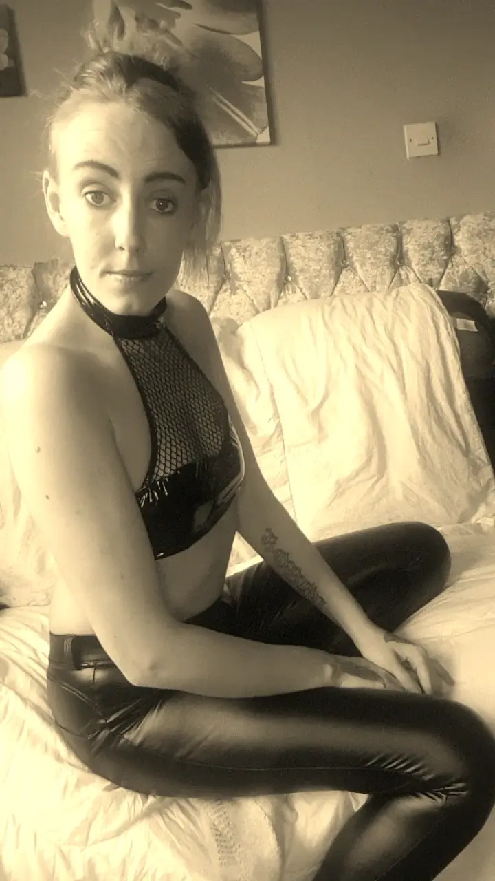 Exclusive Leak: DemonFoxDoll - You are weak and you are mine - Stream in FullHD | Hotleakxxx.com