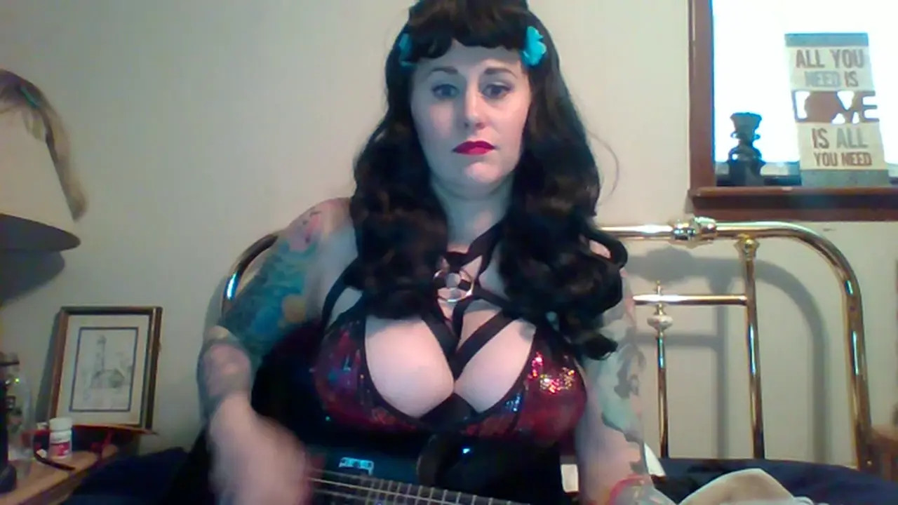Exclusive Leak: bigboobfun1 - cover knocking on heavens door - Stream in FullHD | Hotleakxxx.com