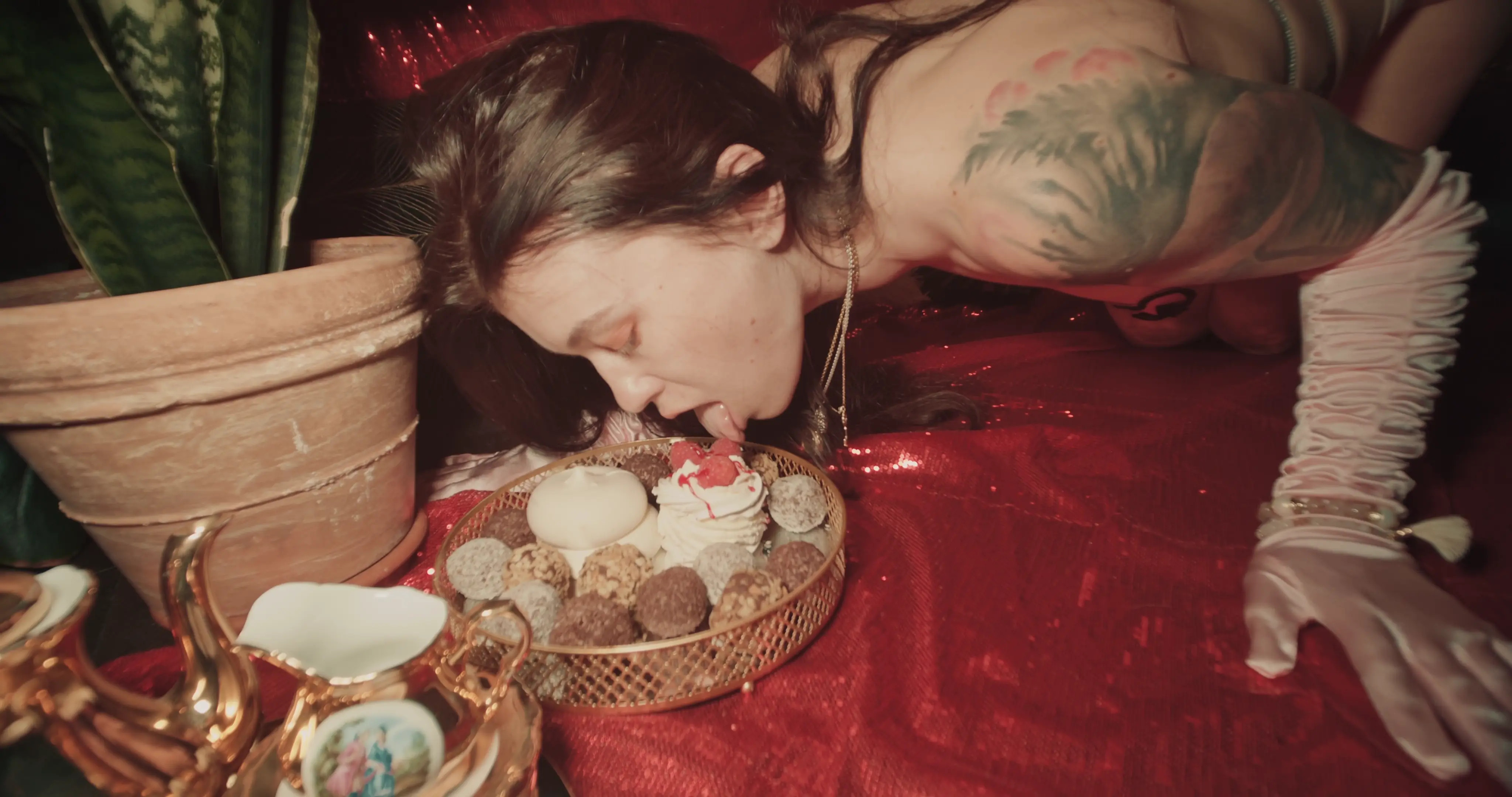 Exclusive Leak: MishaCross - BIRTHDAY ANAL INTRO CLIP - Stream in FullHD | Hotleakxxx.com