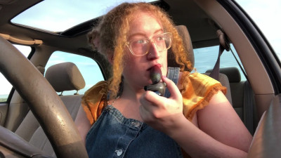 renaissanceslut - Smoking in the car