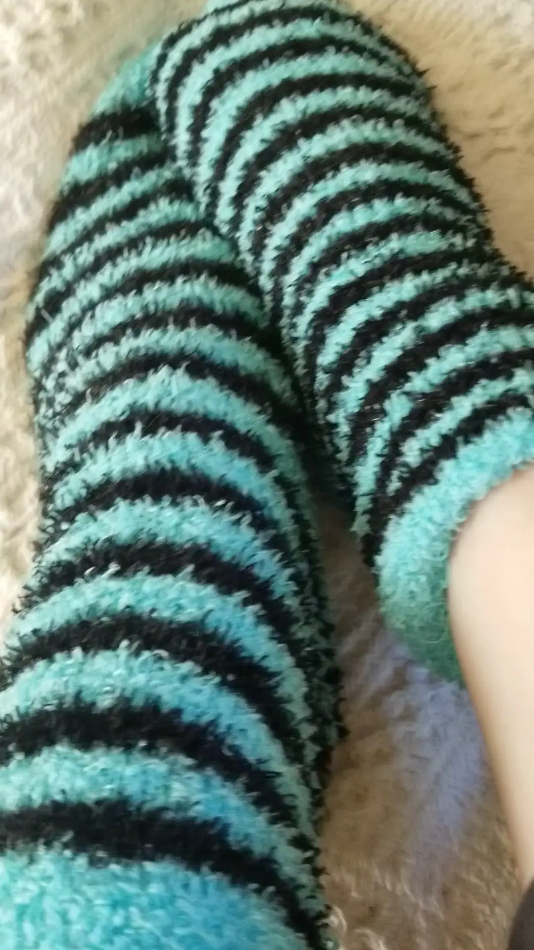 Exclusive Leak: SoleGoddess3 - Slowly taking off striped socks - Stream in FullHD | Hotleakxxx.com