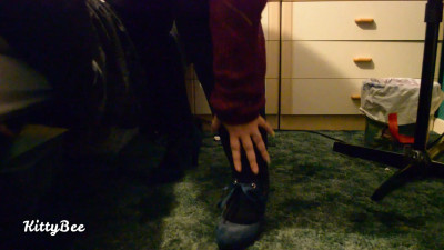 Kittybee - Heels & Pantyhose