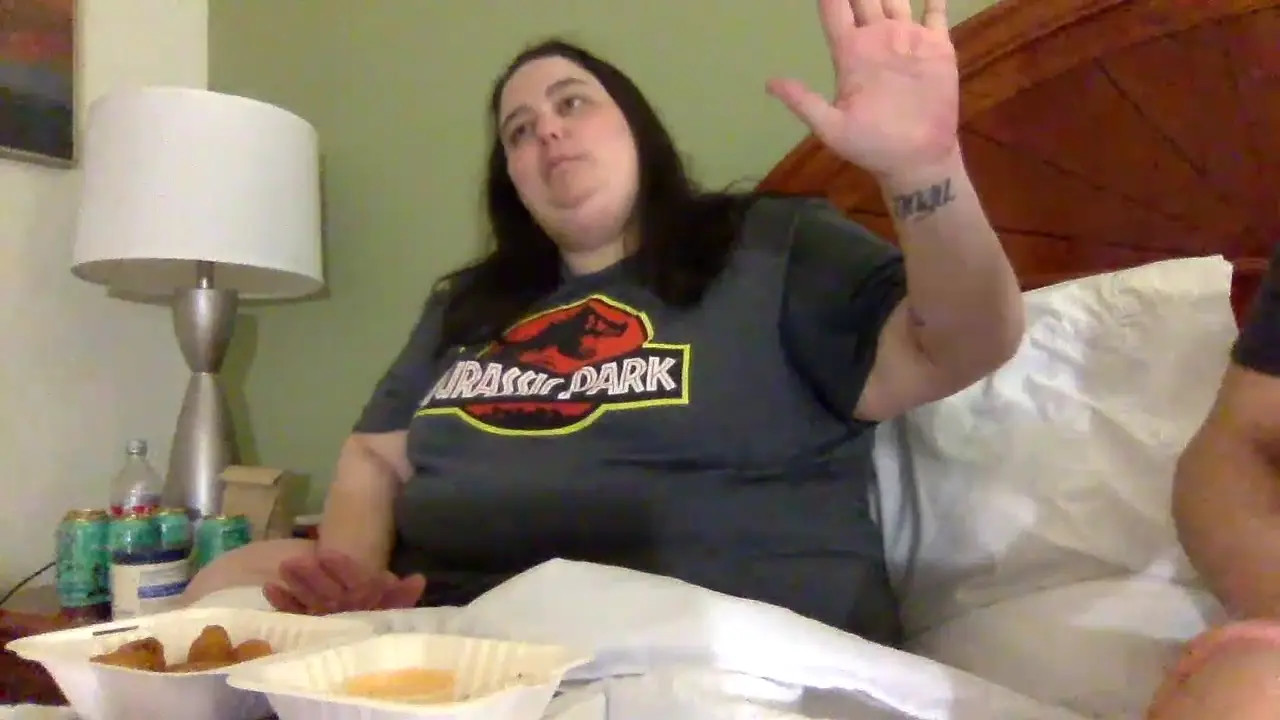 Exclusive Leak: FUCK UPPERCUT - Eating on Stream - Stream in FullHD | Hotleakxxx.com