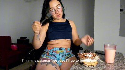 sweet_katty - SFW pilot - join me while I eat