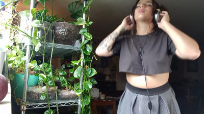 ChaosSalad - Silly Slut Goofy Dancing