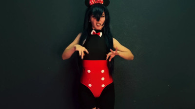 Lil cosplay slut - Minnie Mouse - Hot Dance