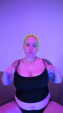 sparklybisexual - jiggly tits
