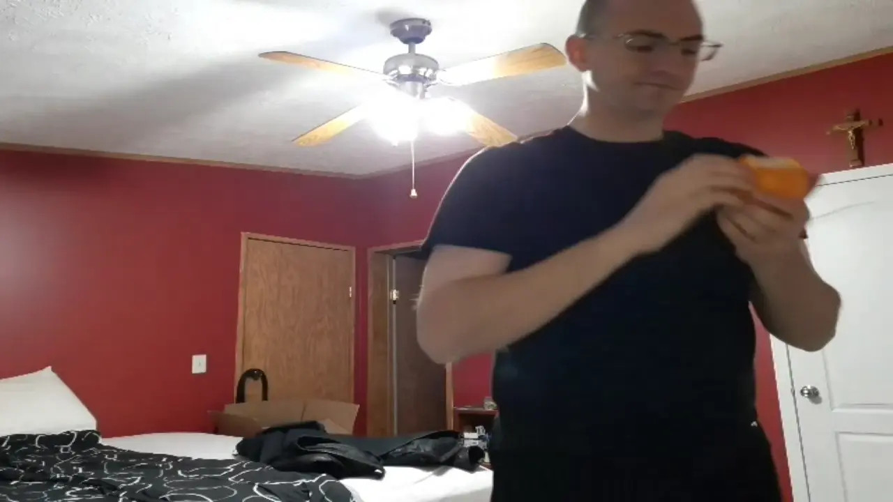 Exclusive Leak: stouttheirish - Eating an Orange - Stream in FullHD | Hotleakxxx.com