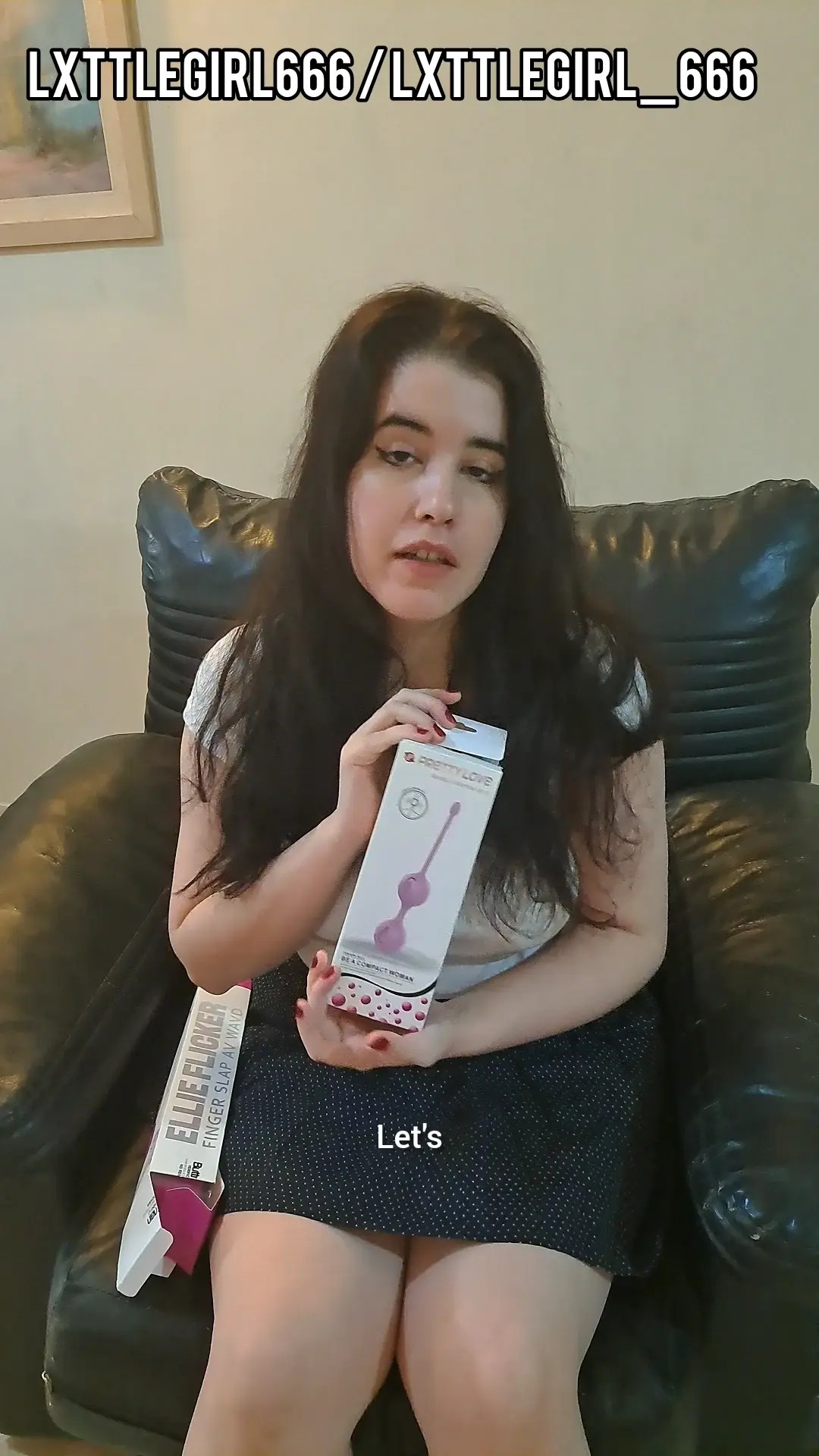 Exclusive Leak: Lxttlegirl_666 - Unboxing my new toys - Stream in FullHD | Hotleakxxx.com