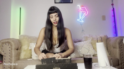 Rootsgaia - MILF EATING HAMBURGER AND DRINKING SODA - TO BURP
