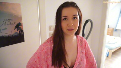 Leah - Your German Giantess Neighbor - Extended SFW Sneak Peek