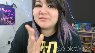 VioletWitchy - Bailando la Cumbia Otaku 2019