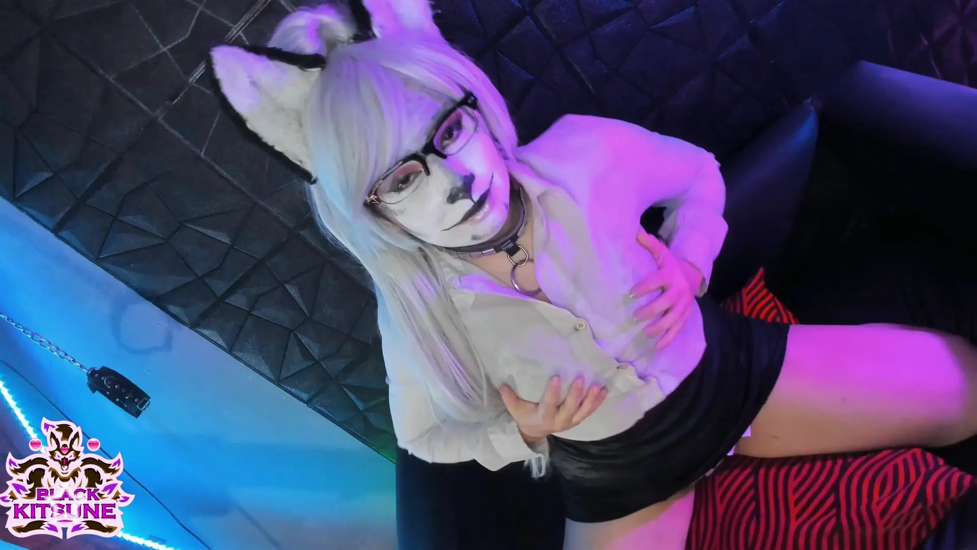 Exclusive Leak: Black Kitsune Fox - Loona Wolf: Dance & Milk - Stream in FullHD | Hotleakxxx.com